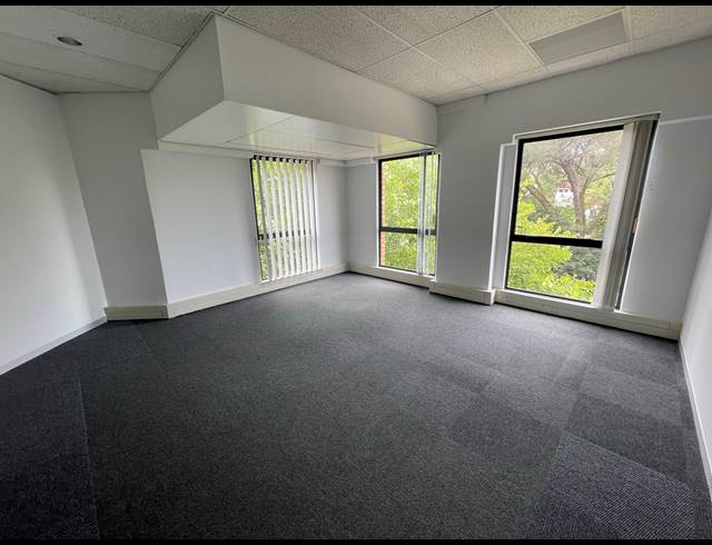 822M² OFFICE TO LET IN PARKTOWN
